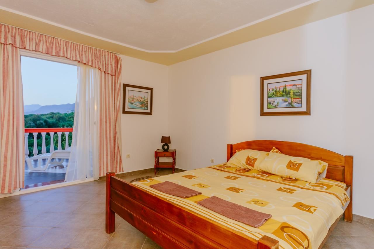 Апартаменты Guest house Tramonto Улцинь-32