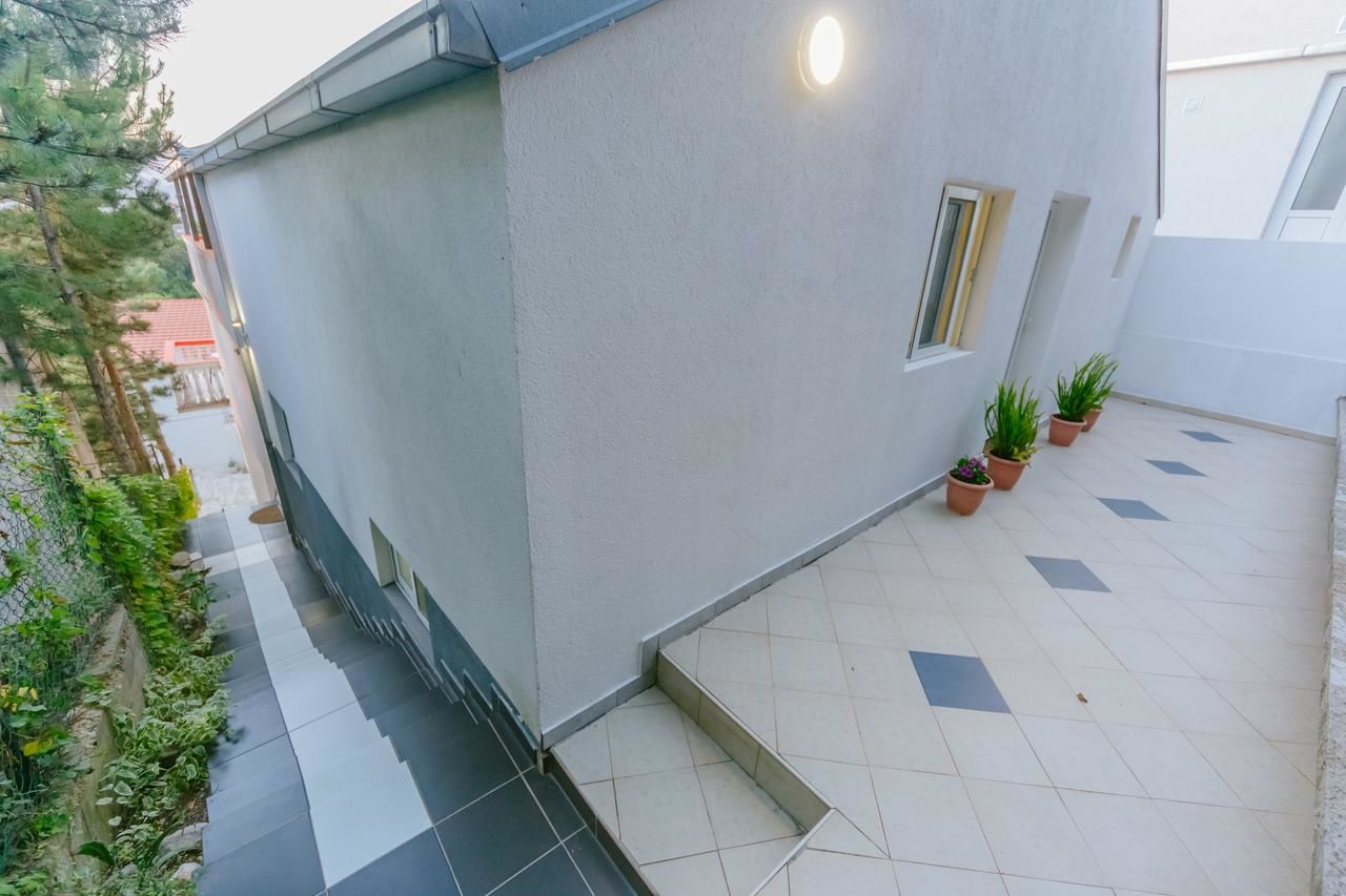 Апартаменты Guest house Tramonto Улцинь-42