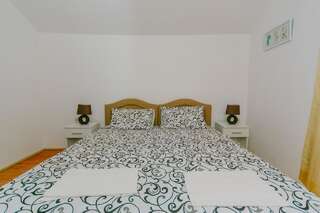 Апартаменты Guest house Tramonto Улцинь Апартаменты с видом на море-9