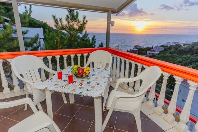 Апартаменты Guest house Tramonto Улцинь-23