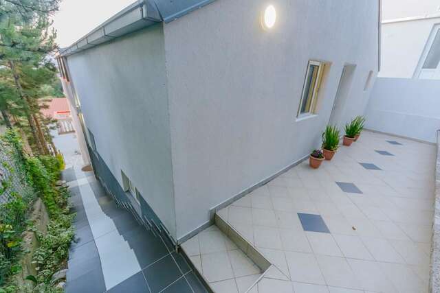 Апартаменты Guest house Tramonto Улцинь-41