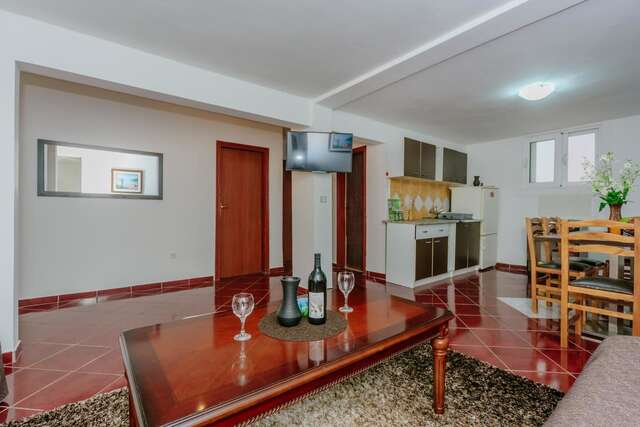 Апартаменты Guest house Tramonto Улцинь-43