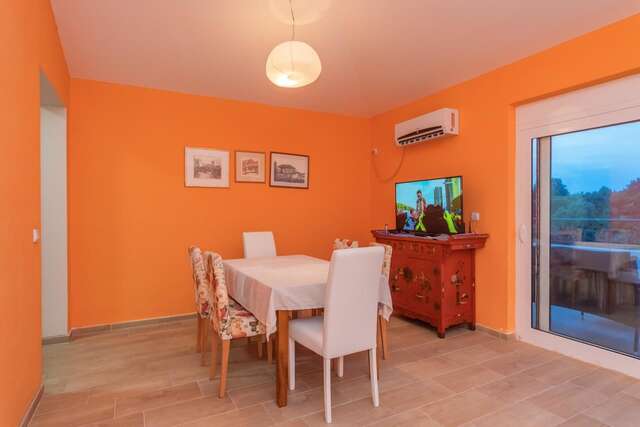 Апартаменты Guest house Tramonto Улцинь-10